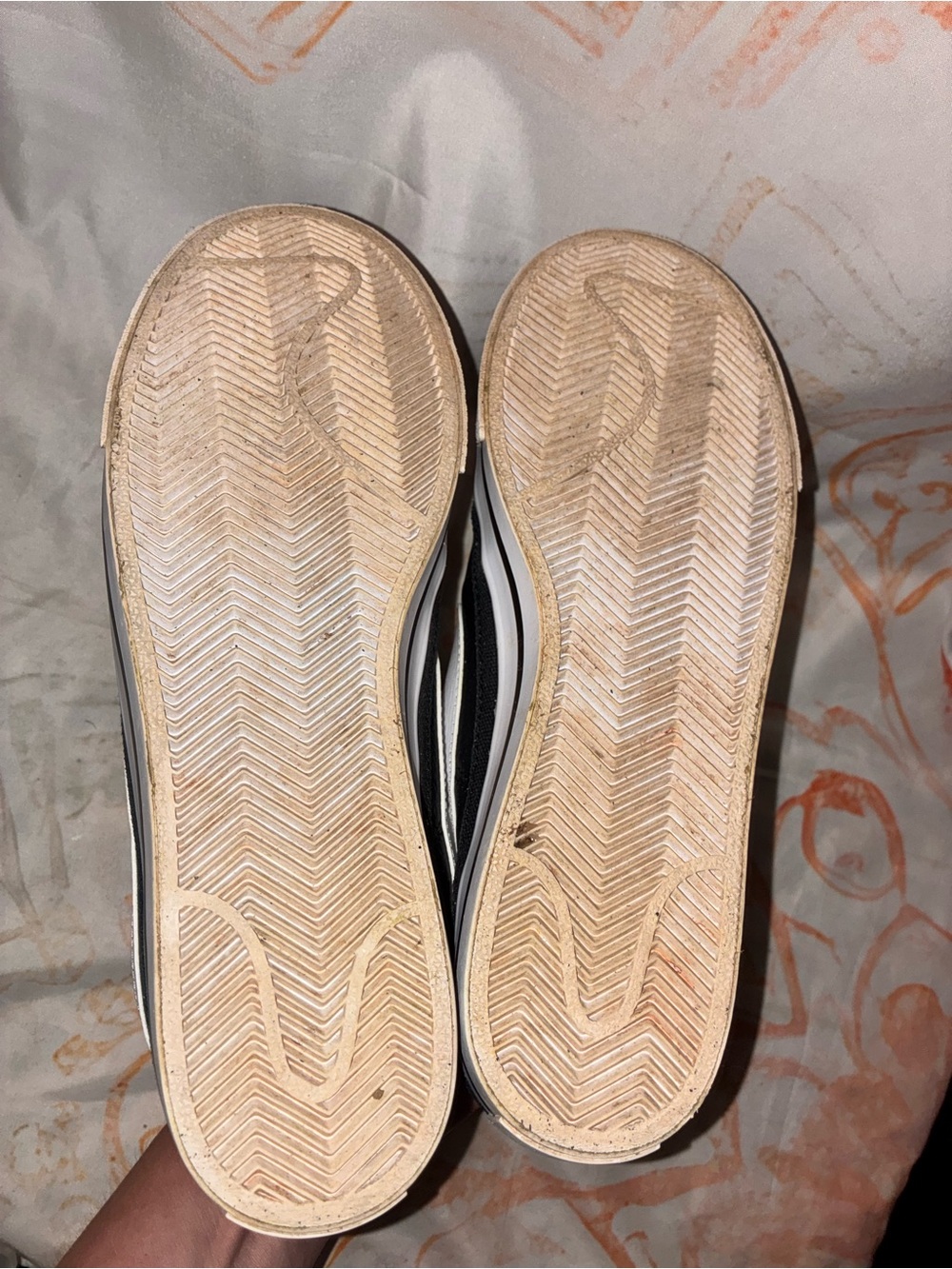 Nike Black Leather Low-Top Sneakers with White Swoosh and Sole - Picture 8 of 8